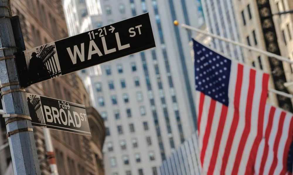 Με μεγάλες απώλειες έκλεισε σήμερα η Wall Street